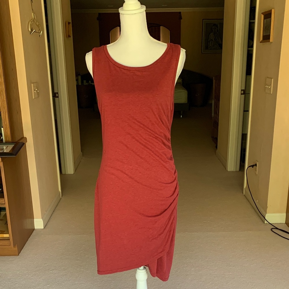Tildon Asymmetrical Sleeveless Dress in Deep Red